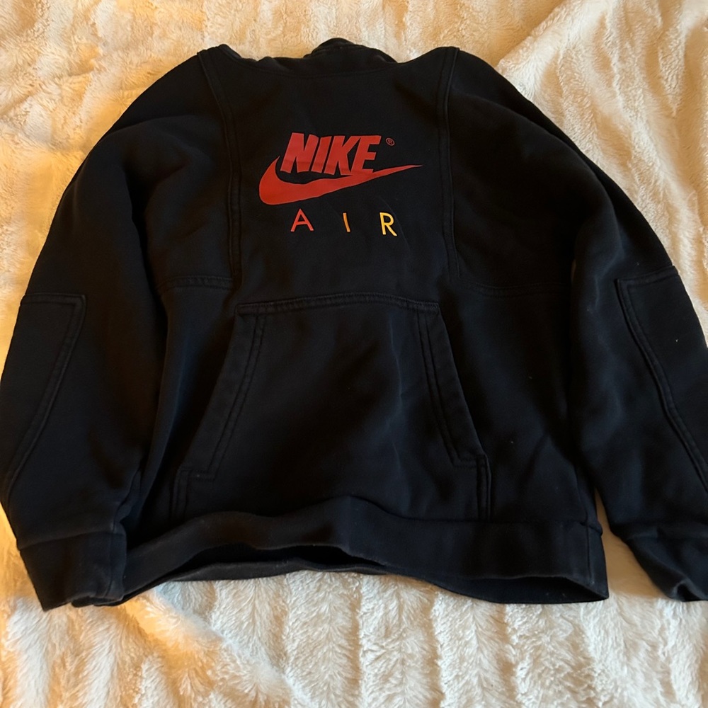 Nike sweatshirt